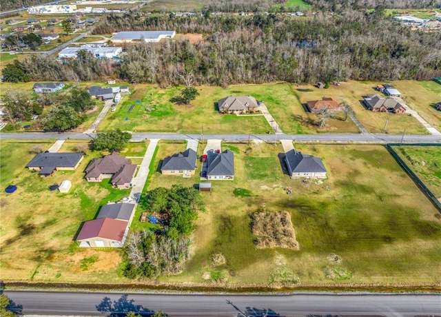 Property at 448 Deshotel Lane Lane, Lake Charles, LA 70615