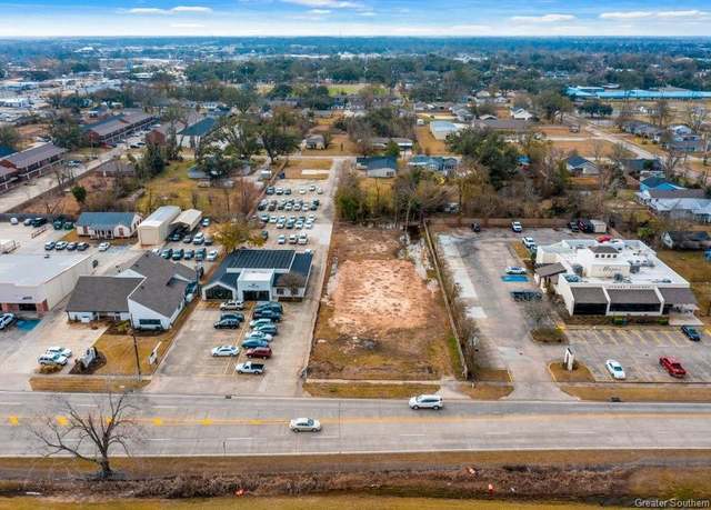 Property at 213 W College Street Street, Lake Charles, LA 70605