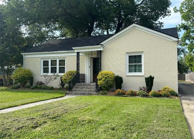 Property at 1311 11th Street Street, Lake Charles, LA 70601, 3 beds, 2 baths