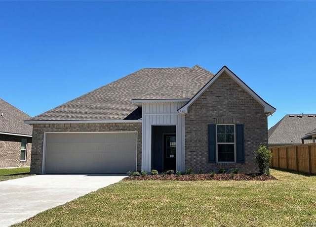 Property at 1752 Bowen Road Road, Lake Charles, LA 70611, 3 beds, 2 baths