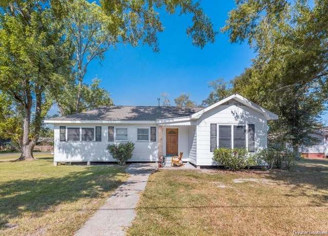 Property at 318 S Welty Street Street, Iowa, LA 70647