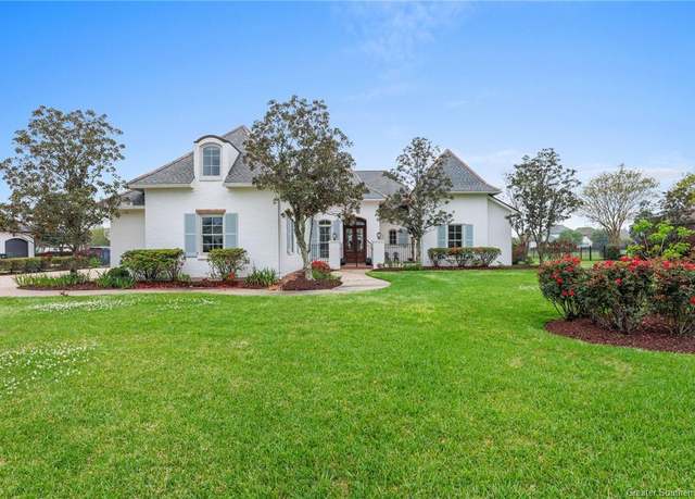 Property at 4245 Indigo Place Place, Lake Charles, LA 70605, 5 beds, 3.5 baths