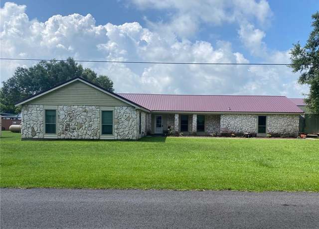 Property at 2838 Wilson Drive Drive, Lake Charles, LA 70607, 5 beds, 2.5 baths