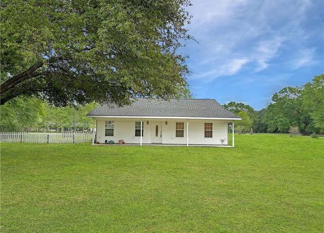 Property at 149 Cooper Street Street, Merryville, LA 70653, 2 beds, 2 baths