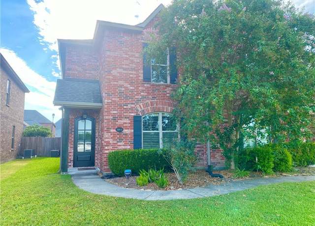 Property at 1550 Lacadie Drive Drive #6, Lake Charles, LA 70605, 3 beds, 2.5 baths
