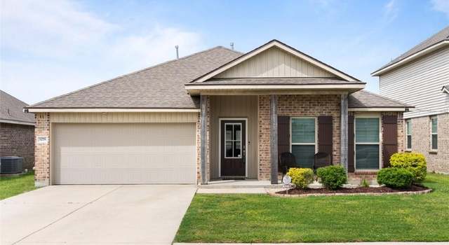 Photo of 3278 E Blue Heron Drive Drive, Lake Charles, LA 70615