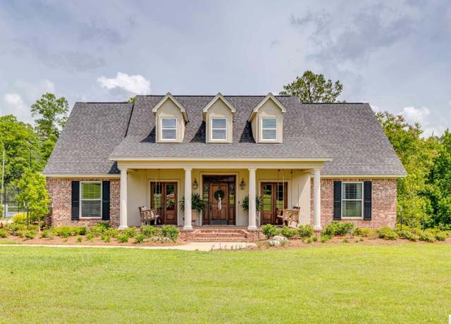 Property at 250 Cochise Run, West Monroe, LA 71291, 4 beds, 4.5 baths