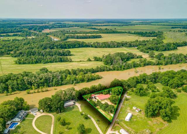 Property at 309 Tullos Rd, Columbia, LA 71418, 4 beds, 2 baths