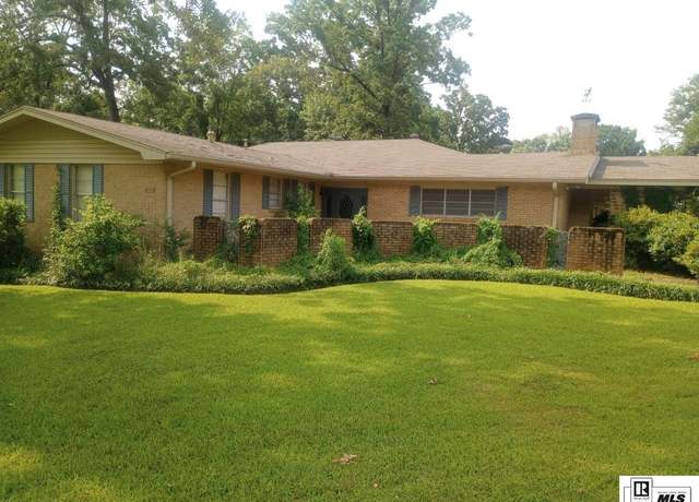 Property at 221 Ridgecrest Ave, Bastrop, LA 71220, 5 beds, 3.5 baths