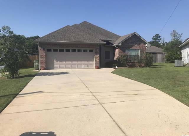 Property at 117 Carriage Way, West Monroe, LA 71291, 3 beds, 2 baths