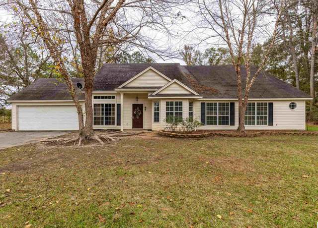 Property at 11742 Clay Ansley Hwy, Ruston, LA 71270, 4 beds, 3 baths