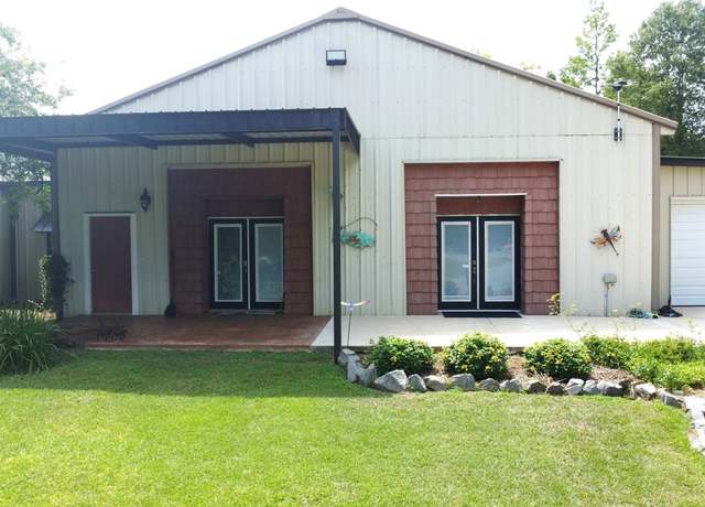 Property at 119 Goss Rd, Chatham, LA 71226, 3 beds, 2 baths