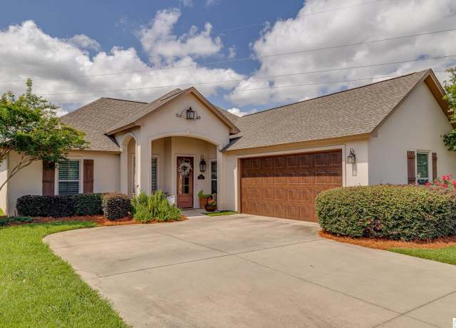 Property at 722 Providence Park, Sterlington, LA 71280, 3 beds, 2 baths