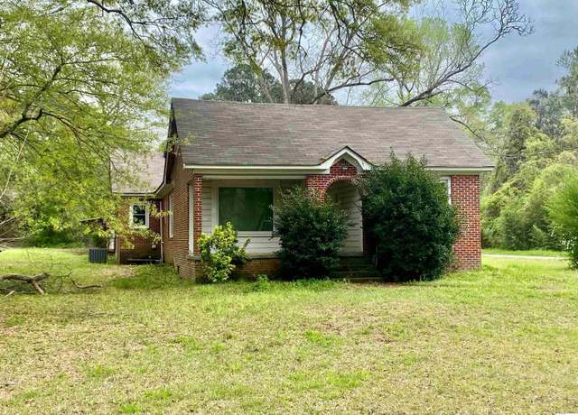 Property at 583 Main St, Grambling, LA 71245, 3 beds, 2 baths