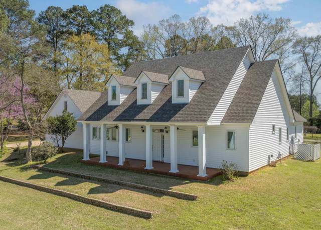 Property at 333 S Highway 151, Calhoun, LA 71225, 4 beds, 2.5 baths