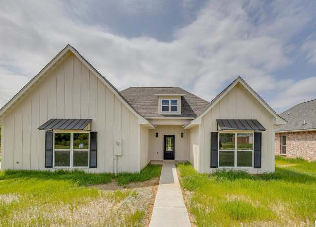 Property at 404 Bella Vista Dr, West Monroe, LA 71291, 3 beds, 2 baths
