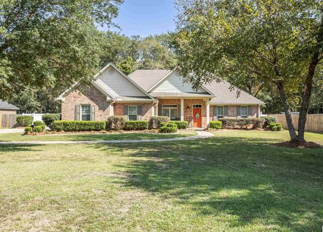 Property at 334 Kingfisher Ln, Sterlington, LA 71280, 4 beds, 3 baths