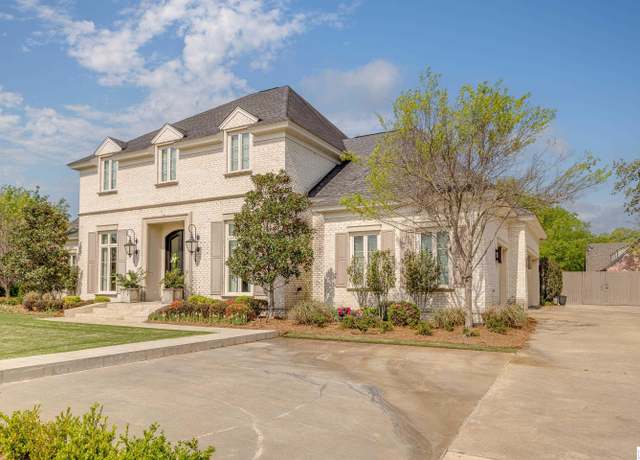 Property at 4119 Claire Ln, Monroe, LA 71201, 6 beds, 4.5 baths