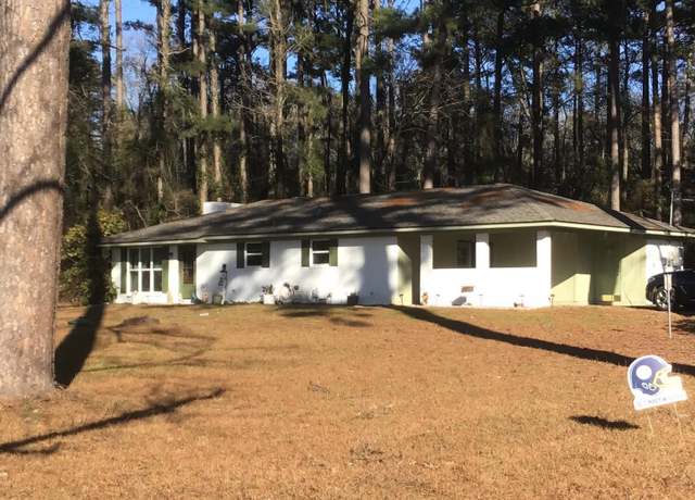 Property at 485 Corney Creek Dr, Farmerville, LA 71241, 2 beds, 2 baths