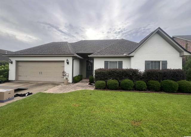 Property at 3008 Magazine St, Ruston, LA 71270, 3 beds, 2 baths