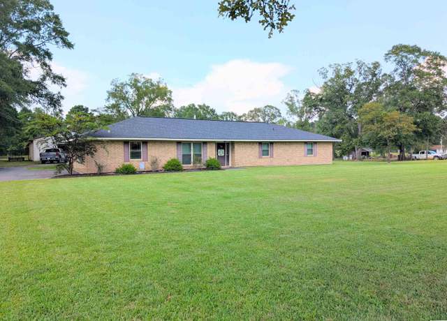 Property at 245 Danna Rd, West Monroe, LA 71292, 3 beds, 2 baths