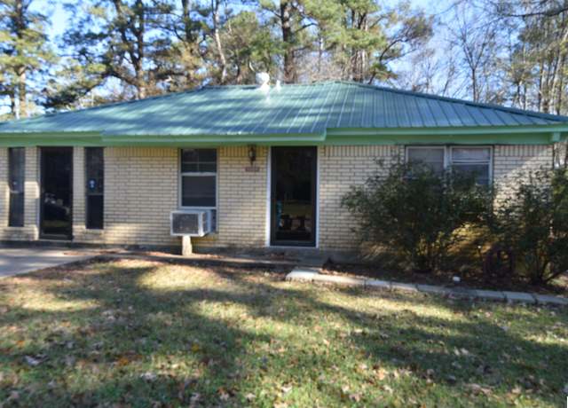 Property at 1109 Sharp St, Bastrop, LA 71220, 3 beds, 2 baths
