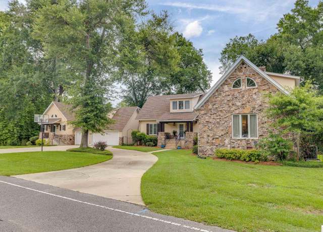 Property at 2504 Pargoud Lndg, Monroe, LA 71201, 4 beds, 2.5 baths