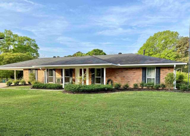 Property at 271 Fisher Rd, West Monroe, LA 71291, 3 beds, 2 baths