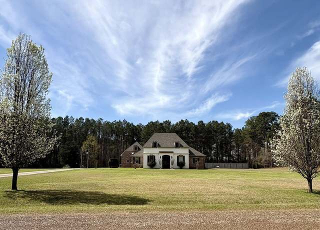Property at 976 Vic Allen Rd, Downsville, LA 71234, 3 beds, 3 baths