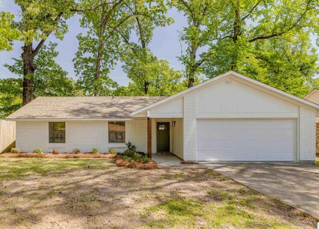Property at 423 Birchwood Dr, Monroe, LA 71203, 3 beds, 2 baths