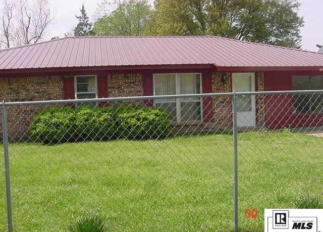 Property at 3102 Baldwin Dr, Winnsboro, LA 71295, 3 beds, 1.5 baths