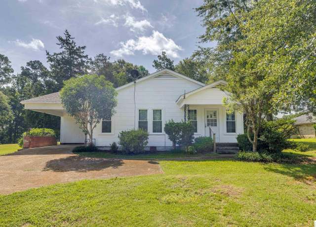 Property at 199 Highway 145, Downsville, LA 71234, 3 beds, 2 baths