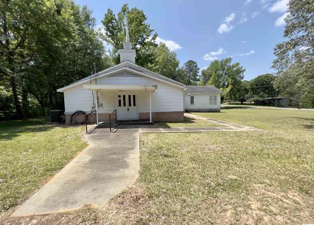 Property at 102 E 9th St, Jonesboro, LA 71251, 4 beds, 1 bath