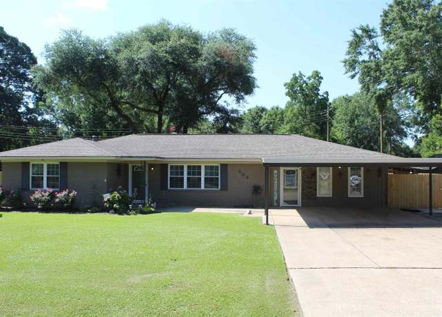 Property at 204 Walton St, Monroe, LA 71203, 3 beds, 2 baths