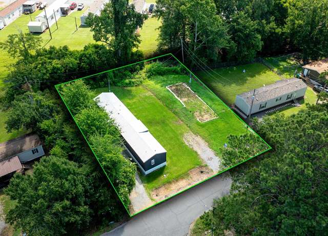 Property at 209 Ronaldson Ave, Sterlington, LA 71280