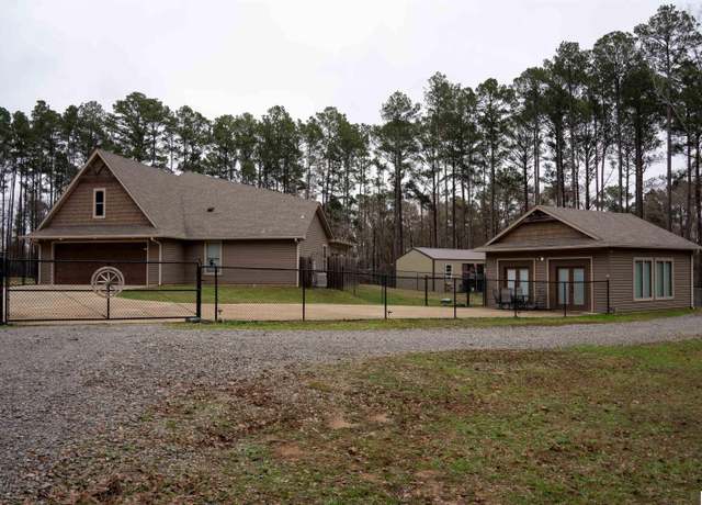 Property at 191 Ouida Bryan Rd, Farmerville, LA 71241, 3 beds, 2.5 baths