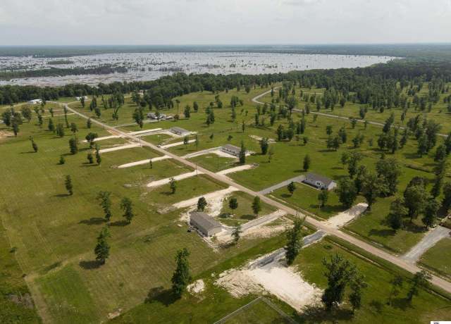 Property at 102 Wham Dr, Monroe, LA 71203