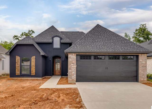 Property at 211 River Styx Dr, Monroe, LA 71203, 4 beds, 2 baths