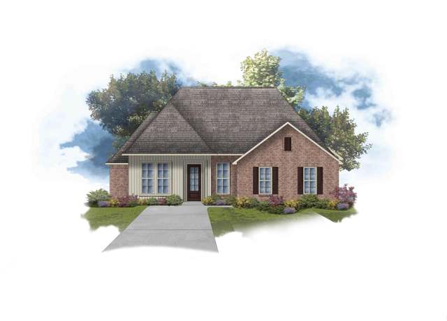 Property at 2104 Merion St, Ruston, LA 71270, 4 beds, 2 baths