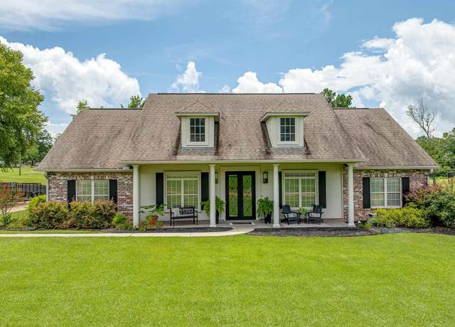 Property at 105 Castle Creek Dr, West Monroe, LA 71291, 4 beds, 3 baths