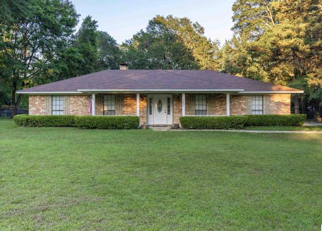 Property at 1483 Mitcham Orchard Rd, Ruston, LA 71270, 3 beds, 3 baths