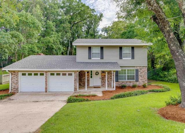 Property at 123 Baytree Dr, West Monroe, LA 71291, 4 beds, 2.5 baths