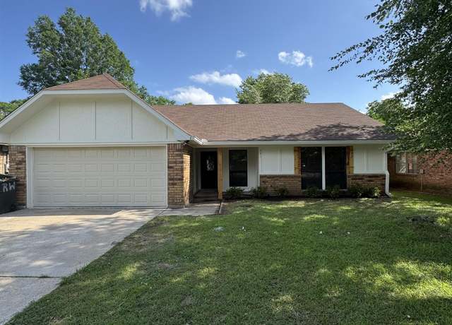 Property at 145 Leisure Dr, Monroe, LA 71203, 3 beds, 2 baths