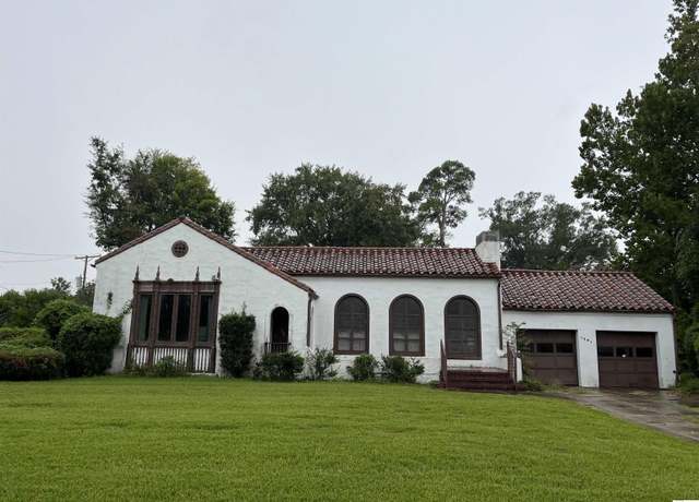 Property at 1401 N 3rd St, Monroe, LA 71201, 3 beds, 2 baths