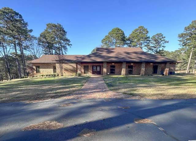 Property at 294 Moody Rd, Ruston, LA 71270, 4 beds, 3.5 baths