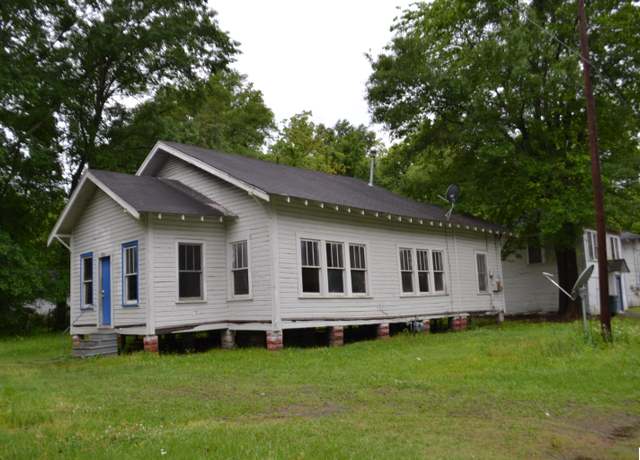 Property at 2700 Gordon Ave, Monroe, LA 71202, 6 beds