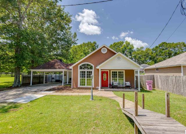 Property at 1636 Girard Rd, Rayville, LA 71269, 3 beds, 2 baths