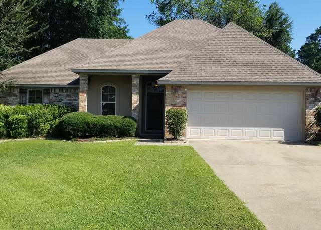 Property at 326 Hedge Hill Cv, Calhoun, LA 71225, 3 beds, 2 baths