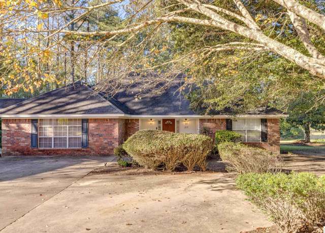 Property at 2115 Bonner Ferry Rd, Bastrop, LA 71220, 3 beds, 2 baths