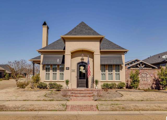 Property at 301 Lenox Bridge Rd, Sterlington, LA 71280, 4 beds, 3 baths